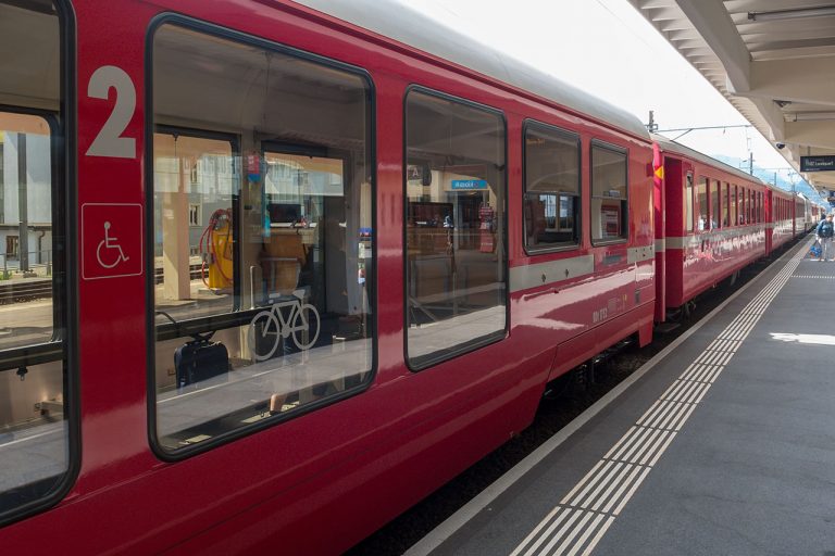 Mit der Bahn nach Davos Fahrplan, Tickets, Reisetipps